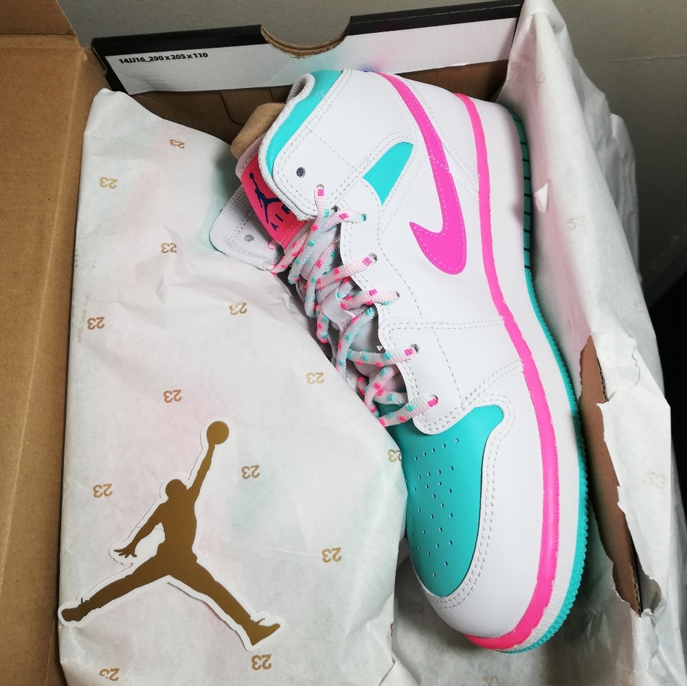 AIR JORDAN 1 MID M*U*L*T*I*C*O*L*O*R* WOMEN US SIZE6.5 BRAND NEW IN BOX - Picture 4 of 14